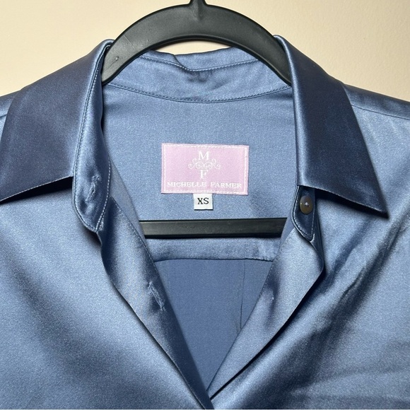 Michelle Farmer Luxury Silk Garçon Blouse Stretch Shirt Charmeuse Hydrangea XS - Picture 4 of 16